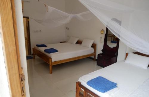 Pottuvil Division 2 Hotel | SURF & SAND Hotel Arugambay