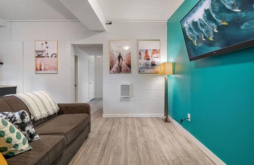Sylvan Lake Apartamento | Surf Shack l Sleeps 4 l Games l Kitchen I Roku