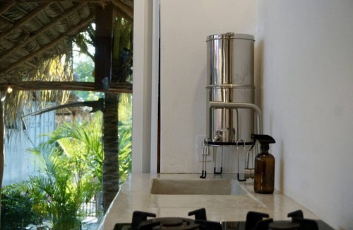 Emiliano Zapata Apartamento | Surf Studio with Desk & Kitchen – Walk to Waves