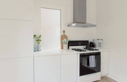 Port Dover Casa | Surf Vibes|California Cool design | Close to beach