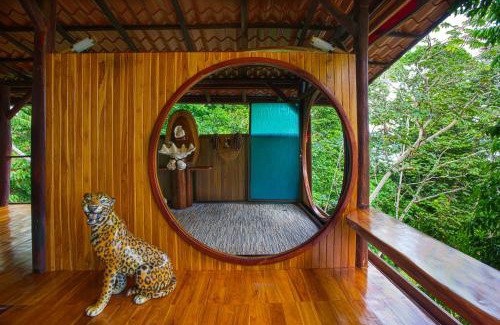 Puerto Jiménez Casa | Surfers´bohemian dream overlooking the point break