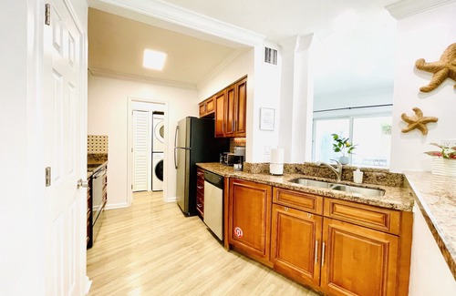 Dolphin Isles Casa | Surfers Paradise, Heated Pool, Steps away from the beach