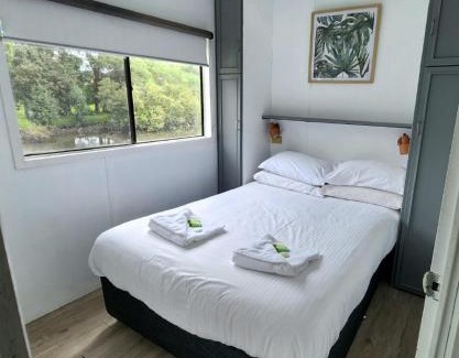 Barrack Point Complejo | Surfrider Caravan Park