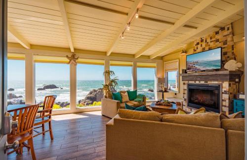 Sereno del Mar Casa | Surfscape Beach House, Private Beach & Ocean views