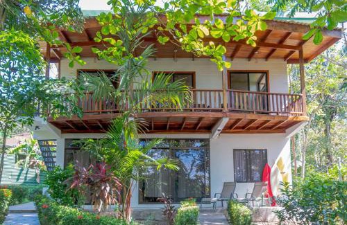Mal Pais Casa | Surfside Apartments - Mal Pais