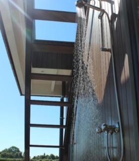 Monnickendam Alquiler De Eote | Surla luxury sailing Houseboat Splendid at Marina Monnickendam