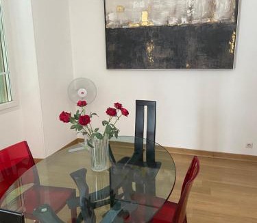 Beaulieu-sur-Mer Apartamento | Surplombant le port de Beaulieu sur mer