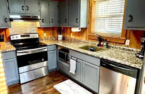 Counce Cabina | Surprise Valley - 3/2 Pickwick Lake Cabin - no pet fee