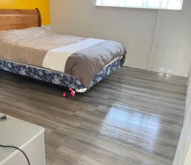 Surrey Casa | Surrey central