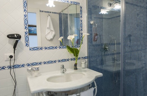 Sorrento City Centre Cama Y Desayuno | Surriento Suites