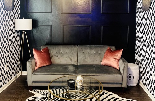Legacy Town Center North Apartamento | Surround yourself with style in this standout studio in Plano TX!