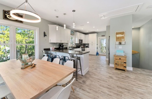 Port St. Joe Casa | IP Surrounded by Nature; Outdoor Living & Great for Doggies