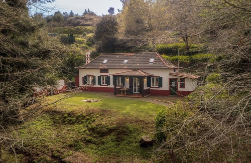 Camacha Cabaña | Surrounded by Nature - Casa da Cebola
