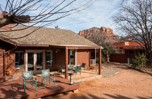 Oak Creek Casa | Surrounding Red Rock Views, Close to Trails, Enjoy Local Wildlife!
