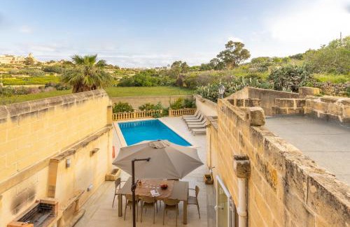 Kercem Apartamento | Surwig Gozitan Villa & Pool - Happy Rentals