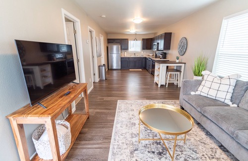 Meadow Lakes Apartamento | Susitna Suites