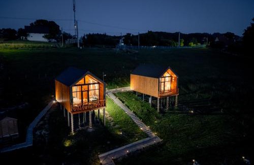 Moieciu de Jos Casa | Suspended Tiny House