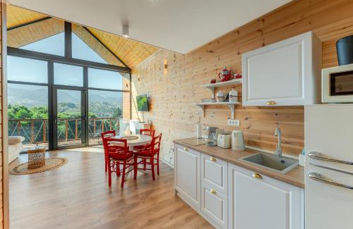 Moieciu de Jos Casa | Suspended Tiny House