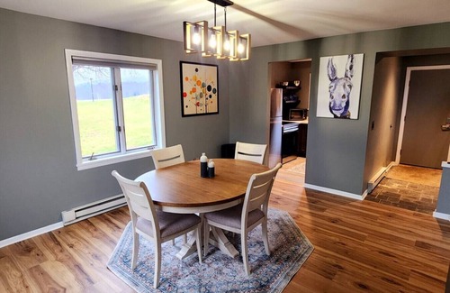 Waterbury Center Apartamento | Suss View Suites-Hunger Mtn.