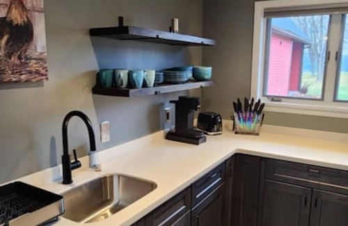 Waterbury Center Apartamento | Suss View Suites-Nicols Ledge.