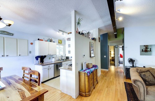 Upper Rattlesnake Casa | Sustainable Sanctuary: Rattlesnake Valley Retreat