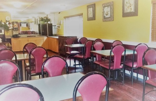 SeaTac Hotel | Sutton Suites Hotel