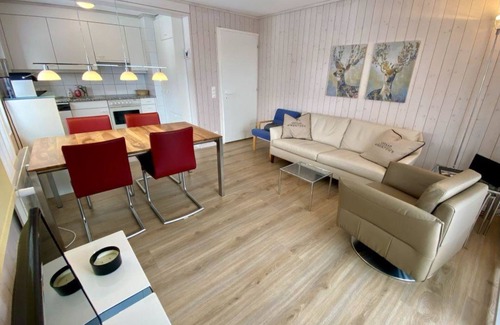 Schoenried Apartamento | Suzanne Nr. 22 by Interhome