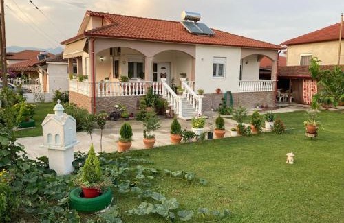 Polykarpion Casa | Suzie's House - Road to Loutra Pozar