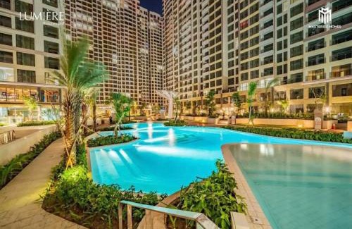District 9 Apartamento | Suzon-Luxurious Apartment at Lumiere Boulevard VGP