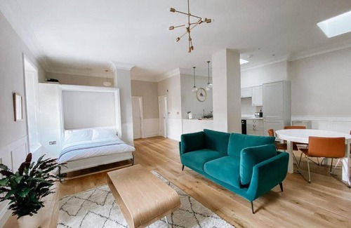 Richmond Apartamento | SWALEDALE, OLD SCHOOL ROOMS - Luxury Apartment in Richmond, North Yorkshire