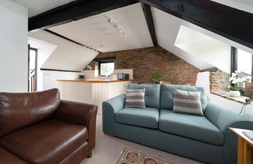 Littleham Casa | Swallow Cottage at Robin Hill 4