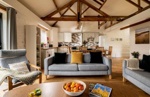 Sculthorpe Casa | Swallows Nest
