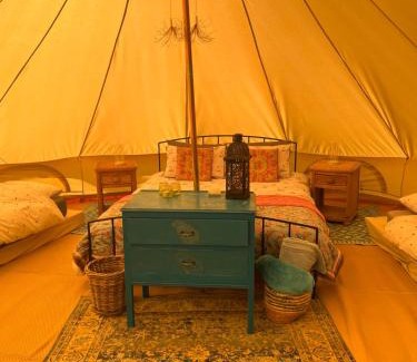 Ewhurst Green Otro | Swallows Oast Glamping