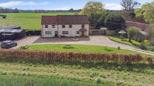 Fakenham Casa | Swallows Return - Colkirk