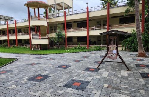 Shirdi Hotel | Swamy Resort