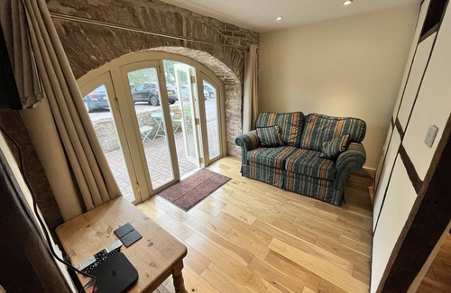 Lydney Cama Y Desayuno | Swan House Tea Room and Bed & Breakfast