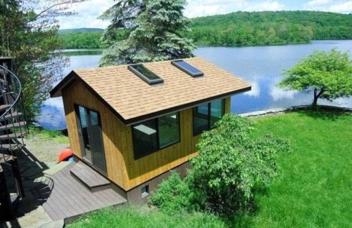 Swan Lake Casa | Swan Lake paradise with amenities galore