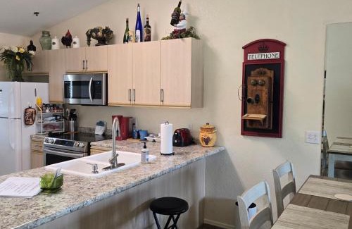 Table Rock Apartamento | Swan's Couples Getaway Condo