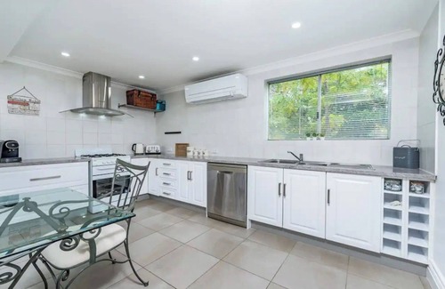 Belhus Cabaña | Swan Valley- Willow Cottage Swan valley