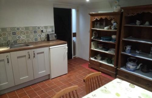 Upton Cheyney Casa | Swan walkers cottage