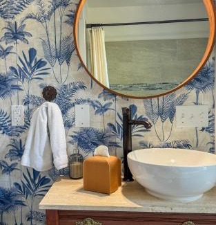 Historic Railroad District Hotel | Swank Boutique Suites