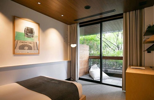 Shibuya Apartamento | Swanky Room in Artsy Upscale Hotel Tokyo