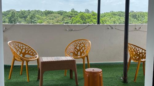 Ejipura Apartamento | Swarga Fireflies Swarm Duo