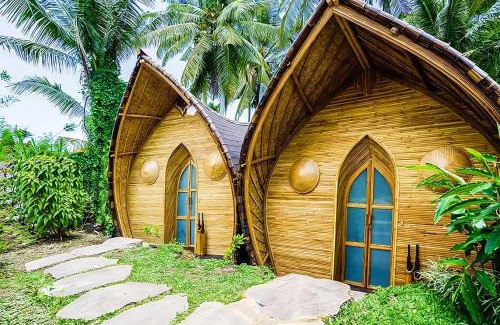 Singakerta Cama Y Desayuno | Swarma Villas Eco Jungle Retreat