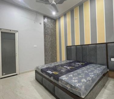 Faizabad Casa | Swarn Kunj Home Stay Ayodhya