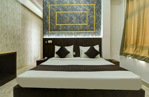 DLF City Hotel | Swasno By Rivlet