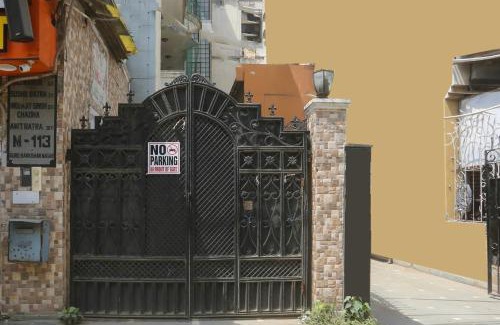 Pashim Vihar Hotel | Swastik residency Paschim Vihar by twamev