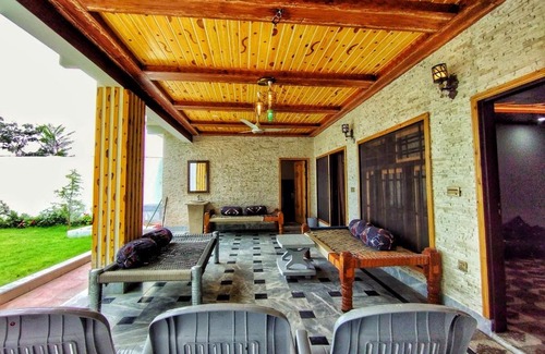 Mingora Apartamento | Swat Hilton Guest House by Khan Familia