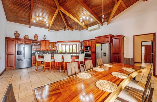 Coco Casa | Sweeping views of Coco Bay - Get Away-Vacation or Work Remote