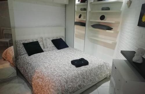 San Donato-San Vitale Apartamento | Sweet Apartment Suite Castelmerlo